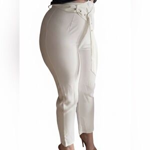 White High Waisted Slim Pants🪽